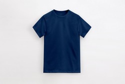 Solid Basic T-Shirt deep navy Man unbranded