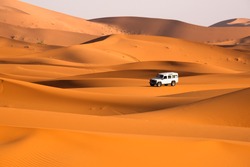 Off road car in the Desert