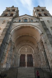 Twin towers, Romanesque tympanum, 1130, Cathedral of Saint Lazarus, Autun, Saône-et-Loire, France