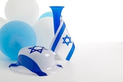 Items depicting Israeli symbols, the concept of the holiday Independence Day
