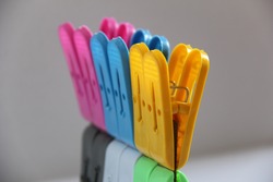 Colorful hanger clips