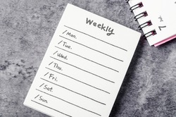 Blank weekly list for your text or message.
