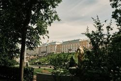 A beautiful shot of the Imperial Palace in Petergof and fountains, Saint-Petersburg, Russia