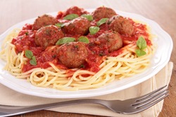 meatballs and spaghetti