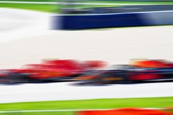 F1 Race car, pass very quickly, car sport, blurred background, racing picture, formula 1, Max Verstappen, red bull racing, catch up ferrari, grand prix