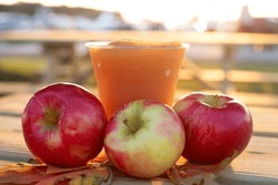 Apple cider slushy frozen drink