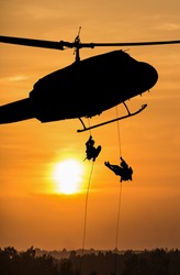 Isolated soldiers rescue helicopter operations