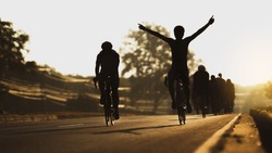Cycling is training as a group, in the morning he pretends to finish line.