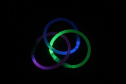 Glowsticks arranged in a circular pattern