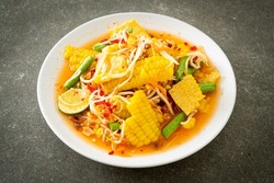 Som Tum - Thai spicy papaya salad with corn - Asian food style