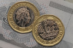 British pound penny coin obverse and reverse depicting queen Elisabeth. 