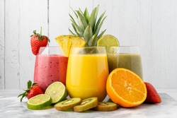 Variety of fruit smoothies, with their ingredients.