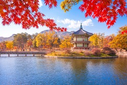 Gyeongbokgung palace with Maple leaves, Seoul, South Korea. 