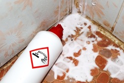 chemicals for cleaning, Toilet bowls and stains , Maintaining cleanliness of the toilet