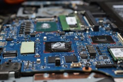 thermal paste on laptop processor and other components around it