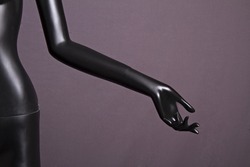 Female mannequin hand 