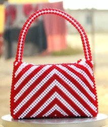 Back view of red and white beaded bag. Bag made with beads. Valentines day bag