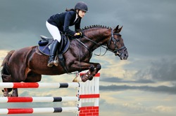 Young girl in jumping show