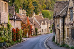 Traditional rural homes  Cotswold village of Castle Combe, united kingdom