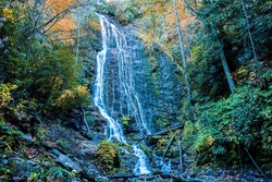 Mingo Falls in the Autumn