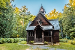 Boynton Chapel is a small chapel located in Door County, Wisconsin. It is found at Bjorklunden where it is often used for weddings in Bailey's Harbor. 