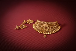 Indian traditional Jewelry in gold