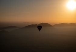 A hot air ballon in Morocco, a tour from Marrakech at sunrise