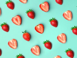Strawberry. Pattern of strawberrys on colored background. 
