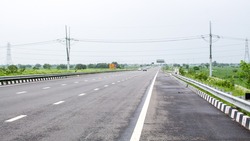 Newly constructed Delhi Meerut Expressway from Delhi to Meerut