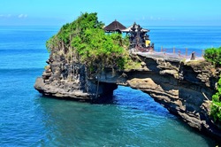 Tanah Lot, Batu Bolong, Bali