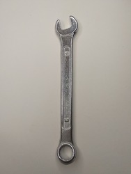 Combination Wrench With Chrome Plate Size 9
