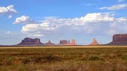 Landscape photograph of Monument Valley