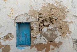old window on a wall, old wall with window, blue window, europeaan old town, details of old city, authentic wall and window, 