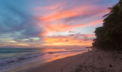 Costa Rica, Playa Santa Teresa at sunset, Mal Pais, beach with surfers and tourists