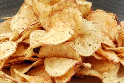 chips crisps on plate