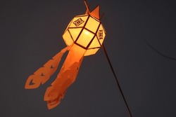 Floating lantern light festival; 