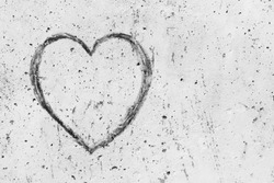 Drawing of heart on the concrete wall