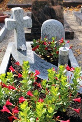 Grave design, tomb, care of graves