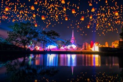 Floating lamp and krathong lantern in yee peng festival at Ayutthaya Historical Park Thailand at Ayutthaya World Heritage Fair. Ayutthaya Historical Park was declared a UNESCO World Heritage Site.