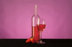 Rose wine with strawberry