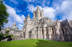 Sightseeing in Dublin: Beautiful Christ Church in the city center