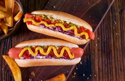  Hot Dog With Yellow Mustard, Onion, Pickles and French Fries