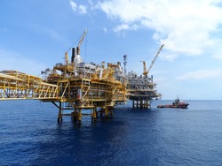 Oil & Gas Petroleum industry plant, Central operation process platform.