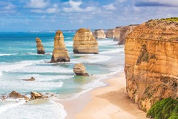 Twelve Apostles rock formations, Great Ocean Road, Victoria, Australia