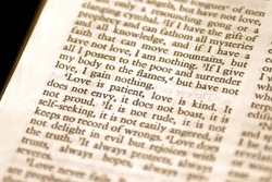 Macro of 1 Corinthians 13:4 Love is Patient.