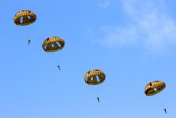 Paratroopers 