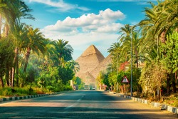 Road in Giza to the pyramids in Egypt