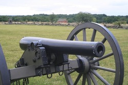 Historical Gettysburg Battlefield Cannon Display
