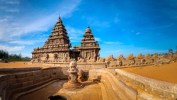 Famous Tamil Nadu landmark, UNESCO world heritage  - Shore temple, world heritage site in Mahabalipuram,South India, Tamil Nadu, Mahabalipuram