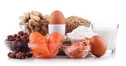 Composition with common food allergens including egg, milk, soya, peanuts, hazelnut, fish, seafood and wheat flour